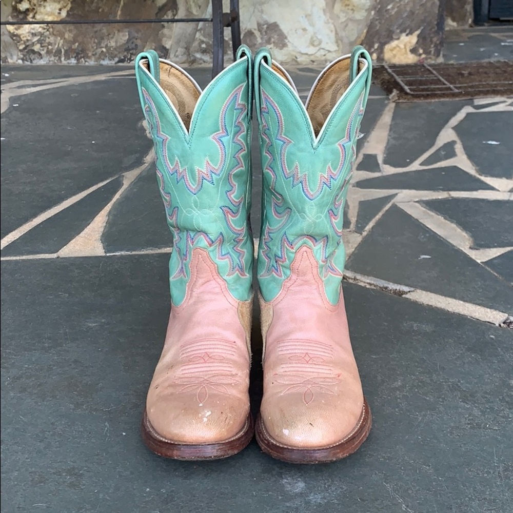 Tony Lama women’s USTRC cowboy boots
